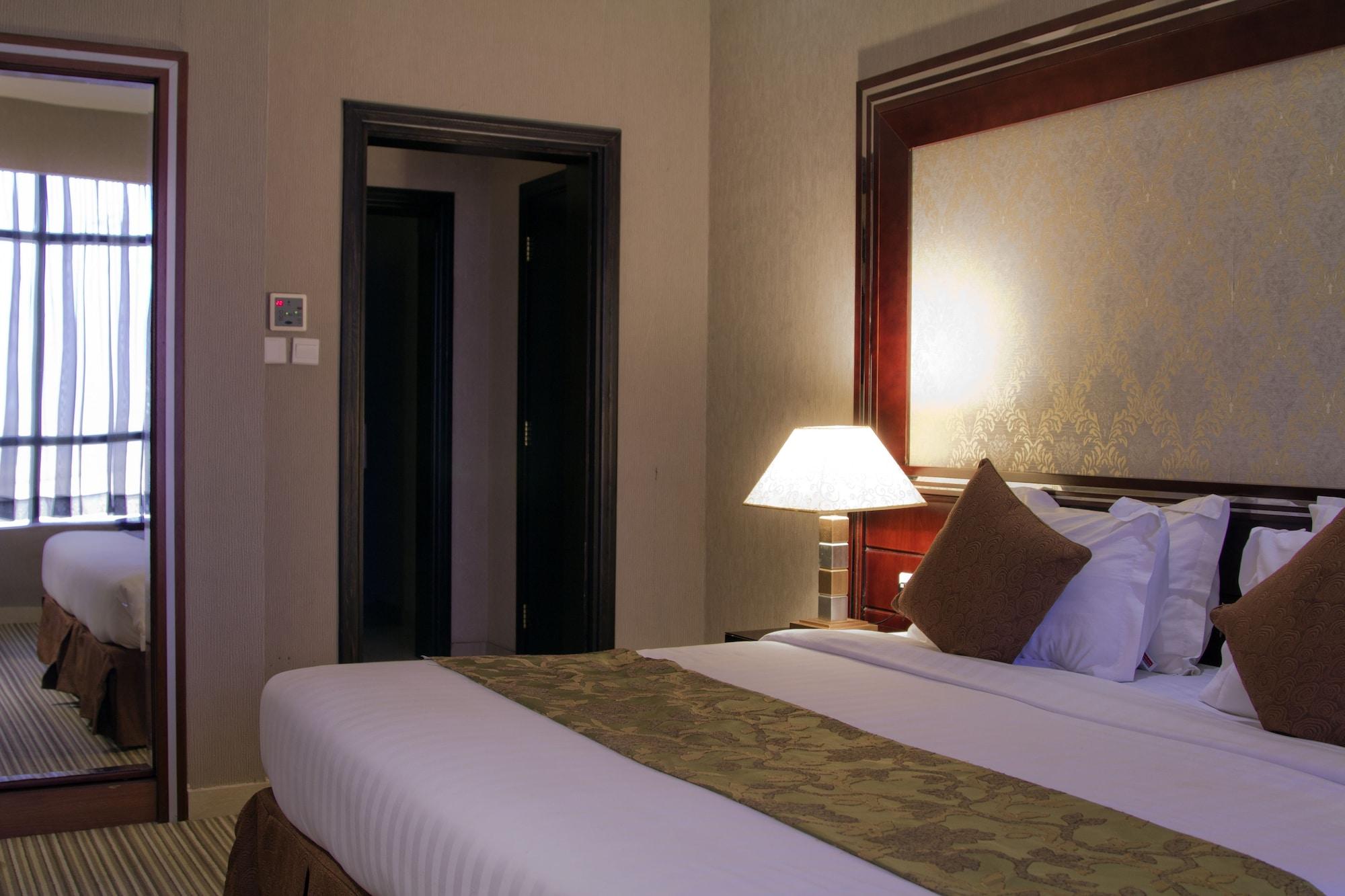 Capital O 596 Garden Palace Hotel Yidda Exterior foto